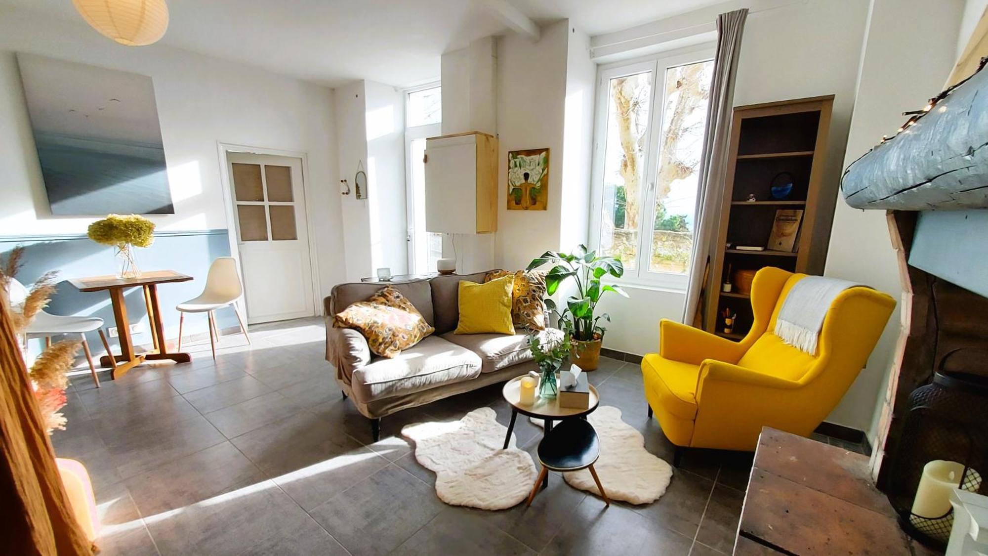 L'Appartement De L'Arche Châteauneuf-de-Gadagne Exteriör bild
